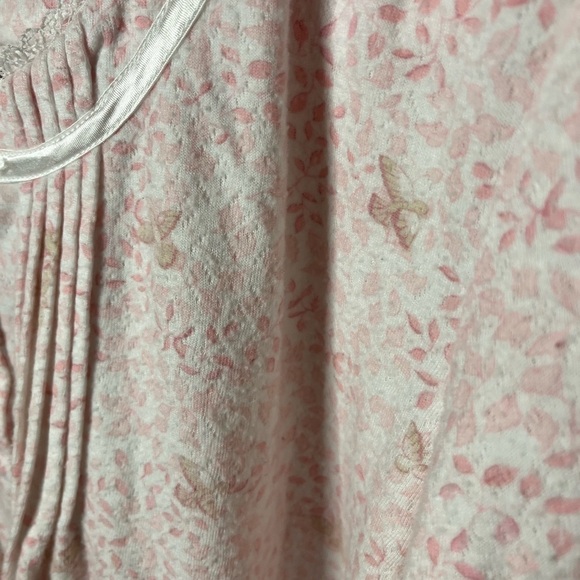 Miss Elaine Women’s Plus Size Rayon Blend Nightgown - Picture 4 of 6